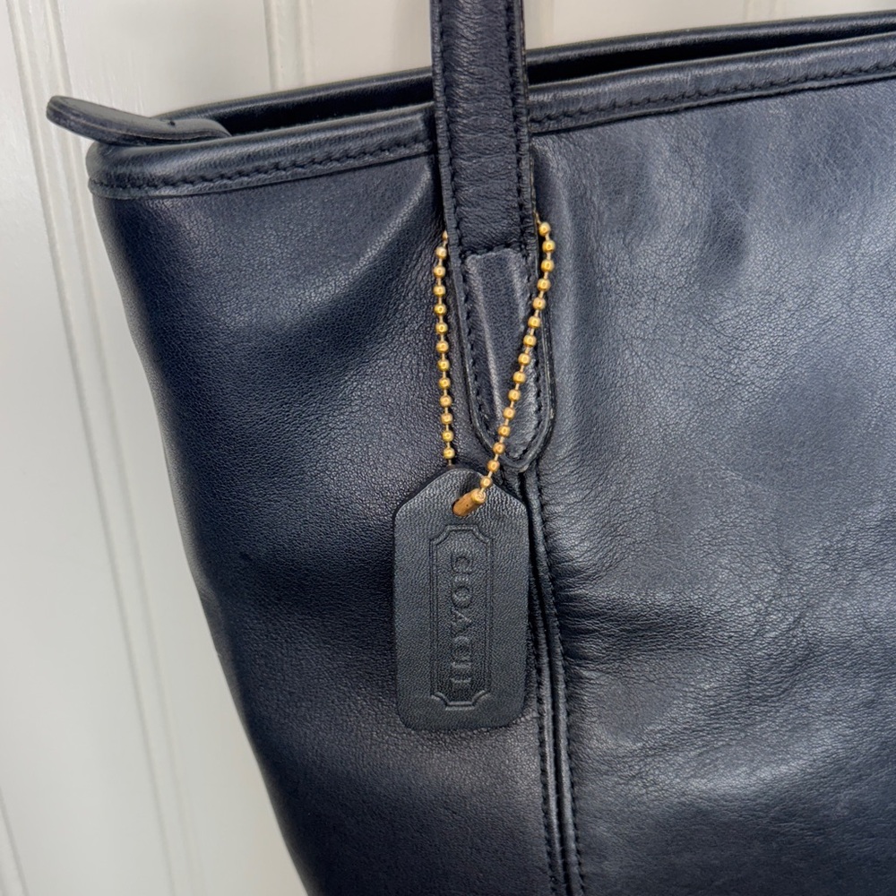 COACH Vintage Leather Legacy Lunch Tote Shopper 9077‎ Two Strap Shoulder Bag - Picture 15 of 17